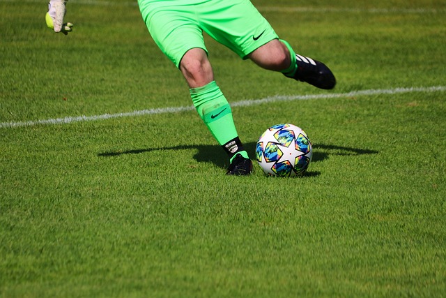 禁区内的有 禁区内的有